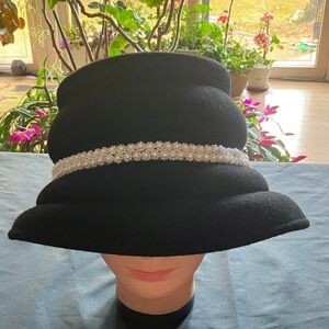 Elegant Black Wool Hat with Pearl Floral Accent